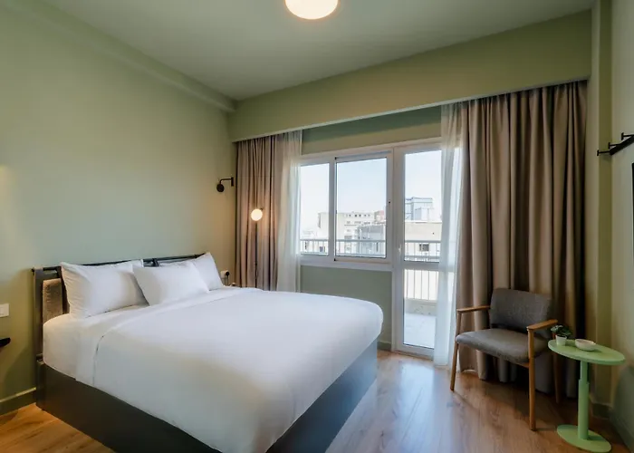 Grey L Studio Apartments Downtown Cairo Ouzonian House