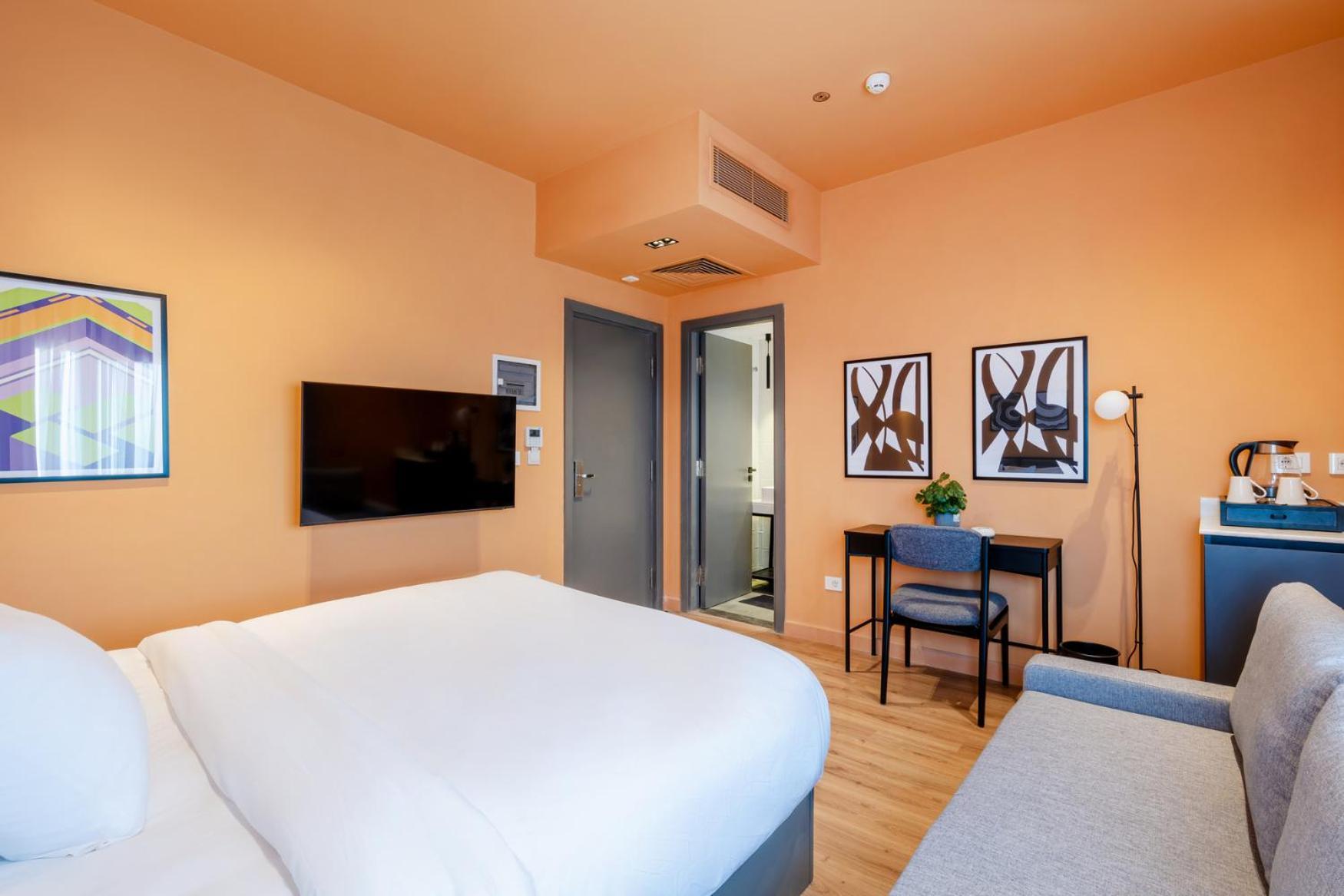 Grey L Downtown Ouzonian House Appartement *